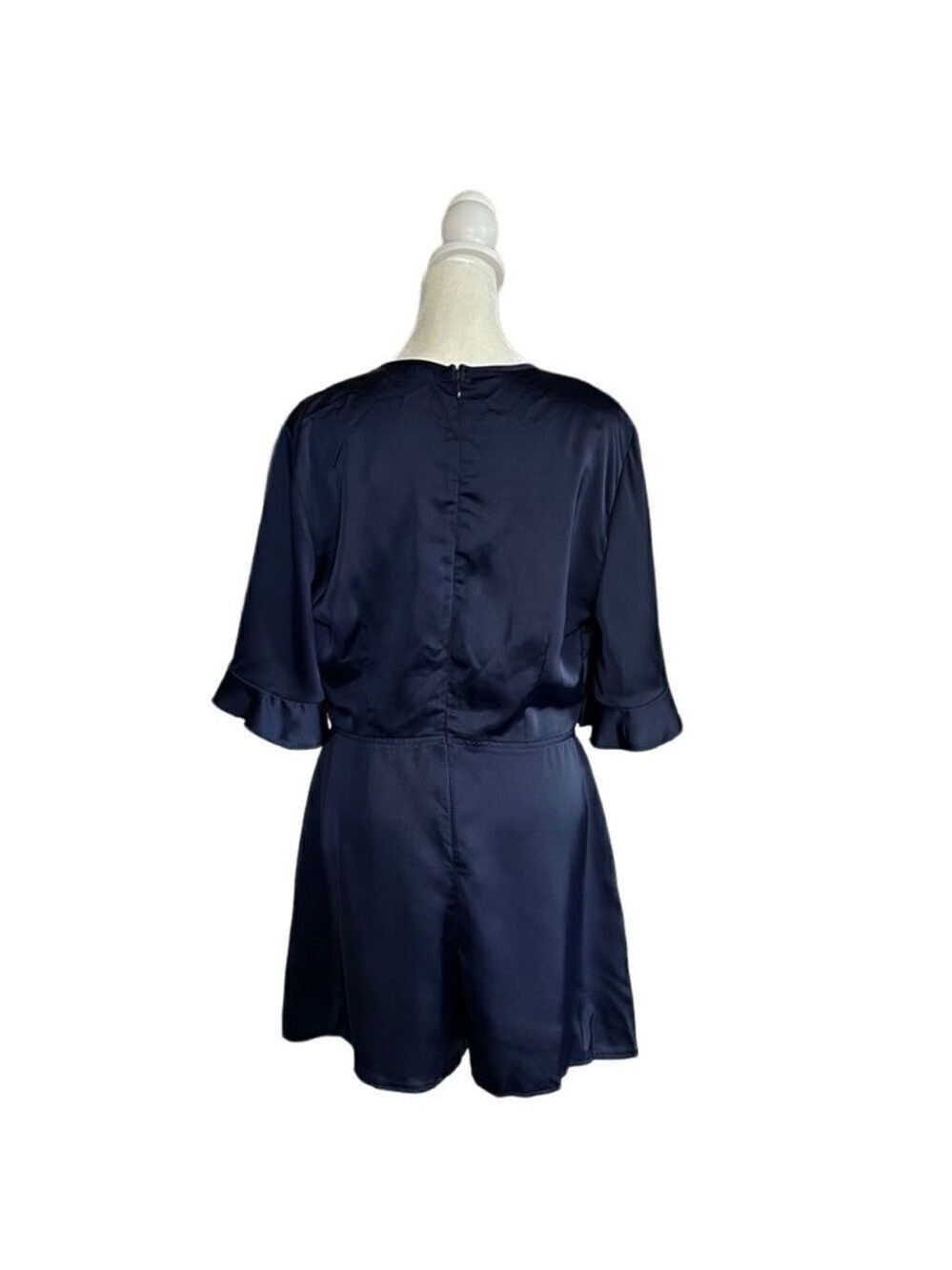Missguided Tie Front Cutout Satin Navy Blue Shorts Romper Sz 8 - Picture 5 of 16